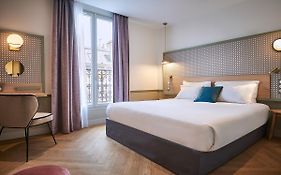 Cervantes Hotel Paris